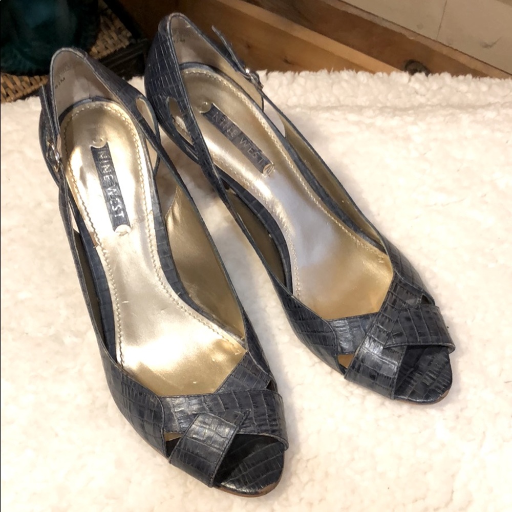 Nine West Blue Alligator Peep Toe High Heel Sz 8.5